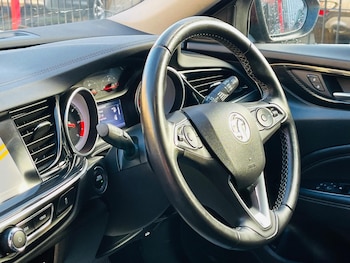 Used Vauxhall Insignia 2018 for sale - 77737365: Photo