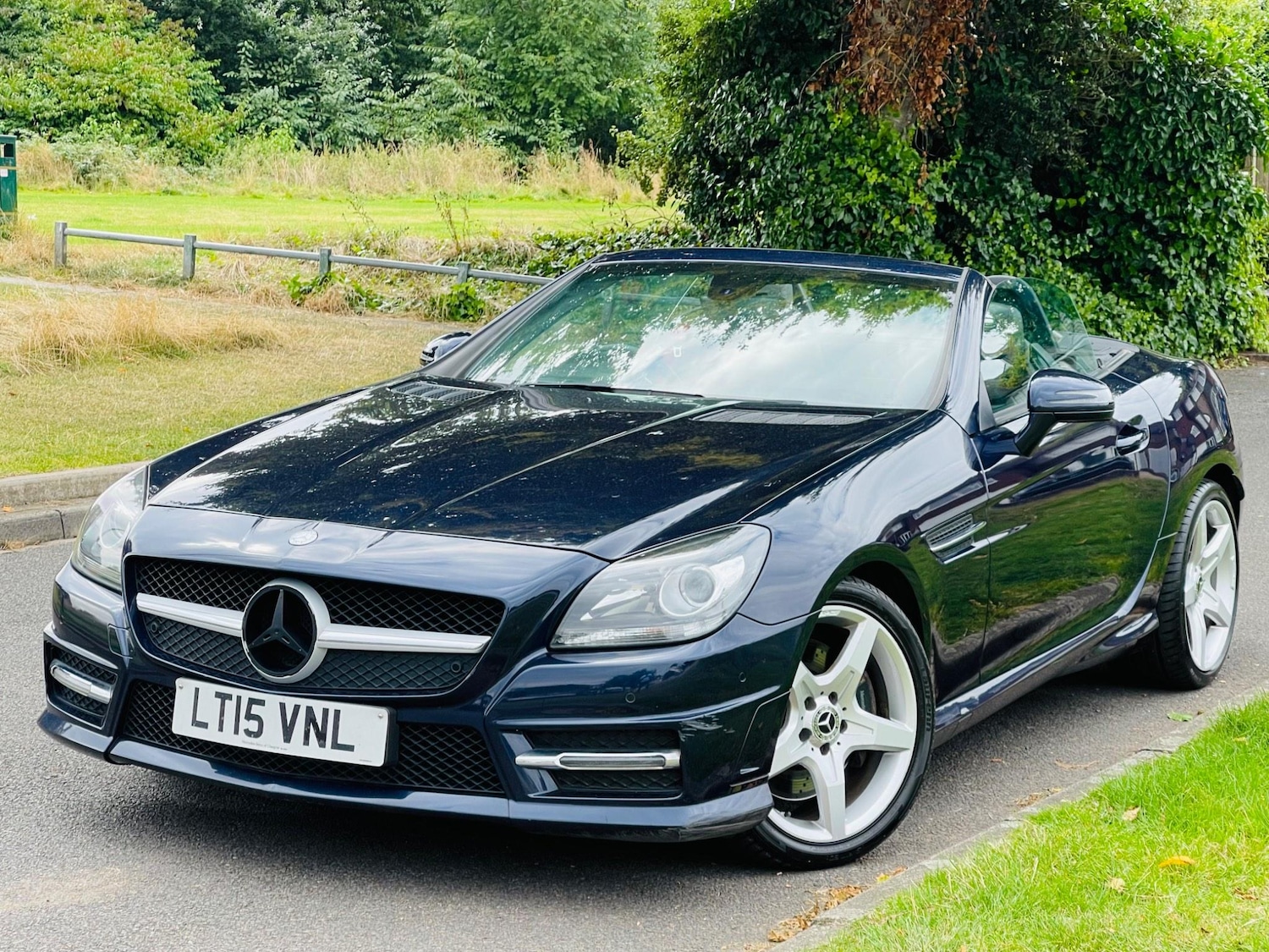 Used Mercedes-Benz SLK 2015 for sale - 77737935: Photo 11