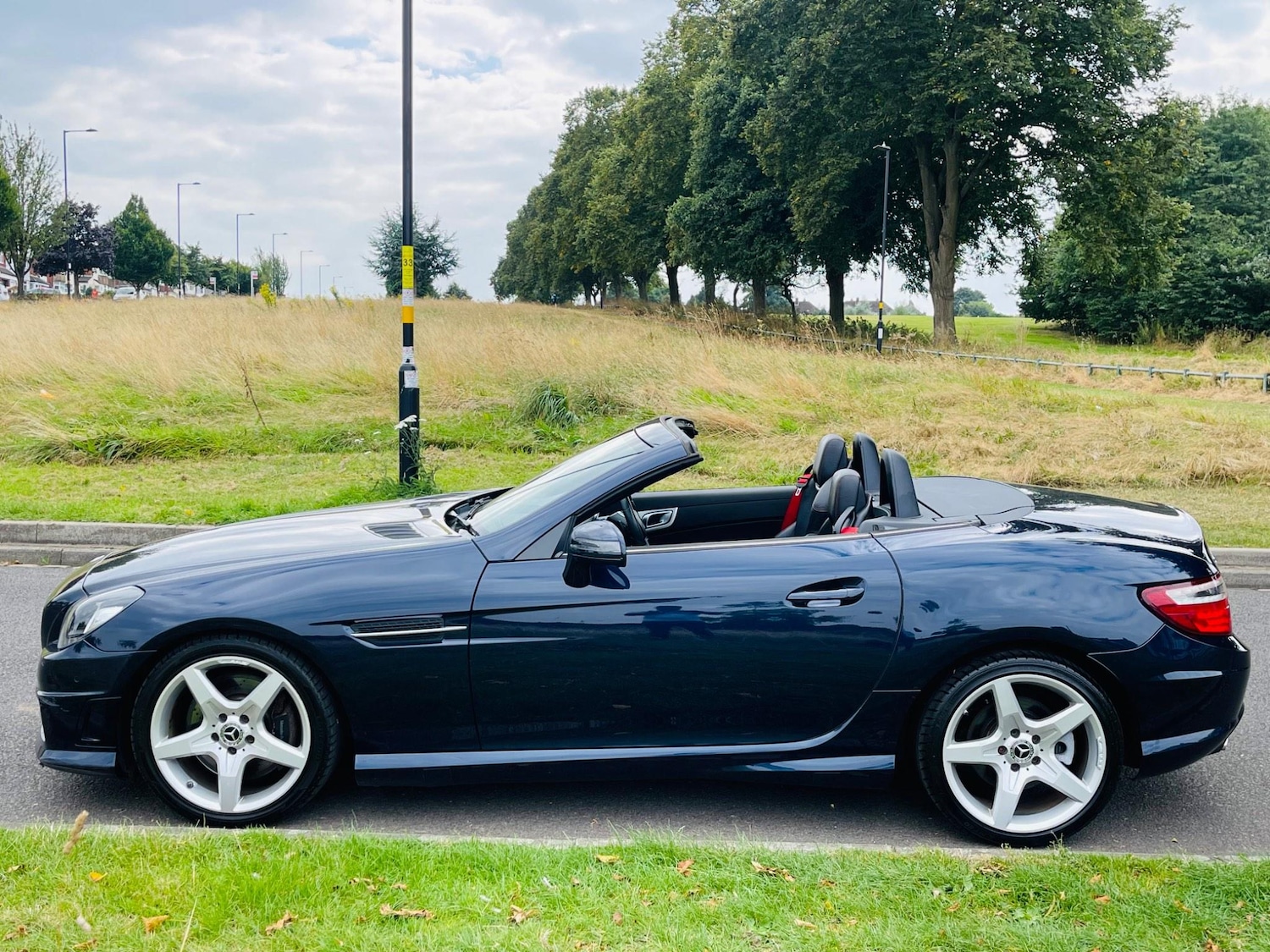 Used Mercedes-Benz SLK 2015 for sale - 77737935: Photo 25