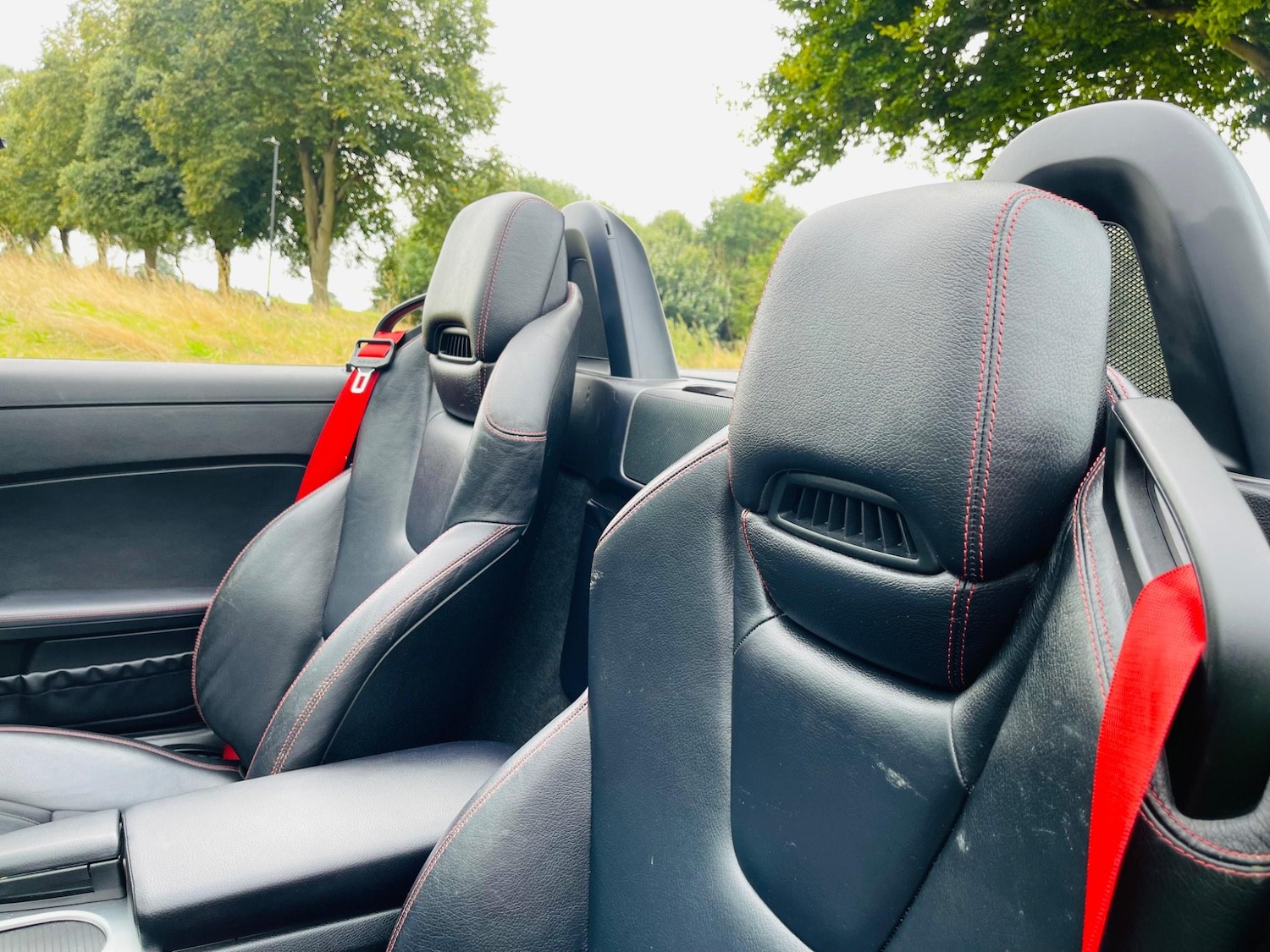 Used Mercedes-Benz SLK 2015 for sale - 77737935: Photo 37