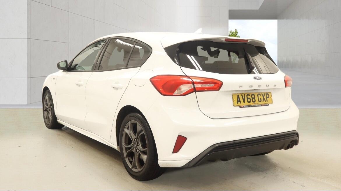 Used Ford Focus 2018 for sale - 78072541: Photo 3