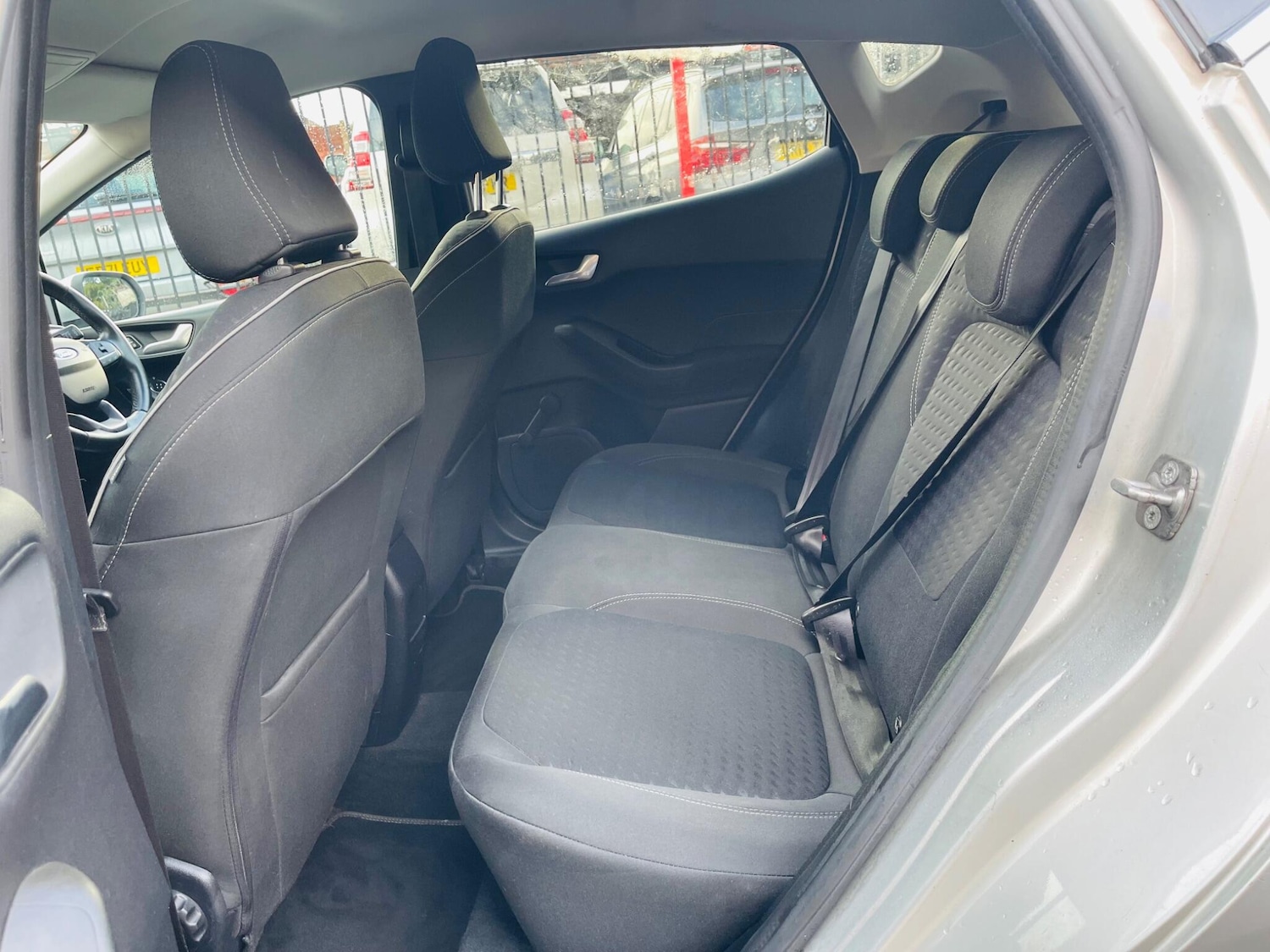 Used Ford Fiesta 2017 for sale - 77737895: Photo 6