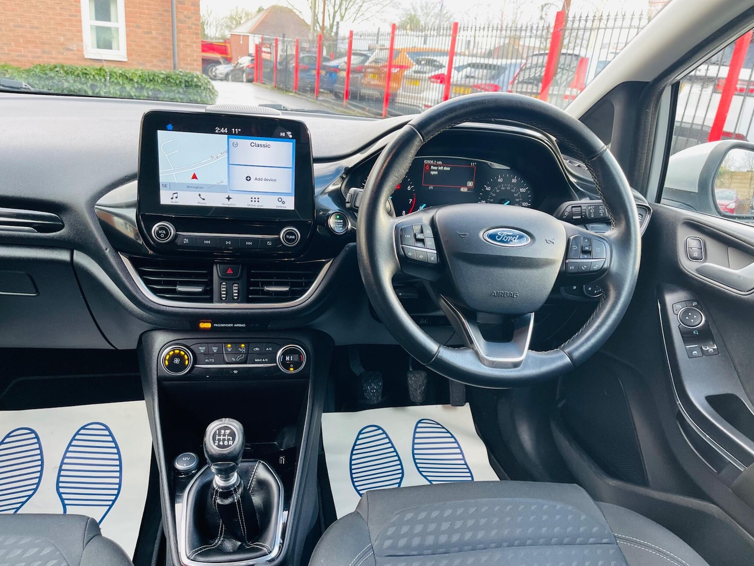 Used Ford Fiesta 2017 for sale - 77737895: Photo 8