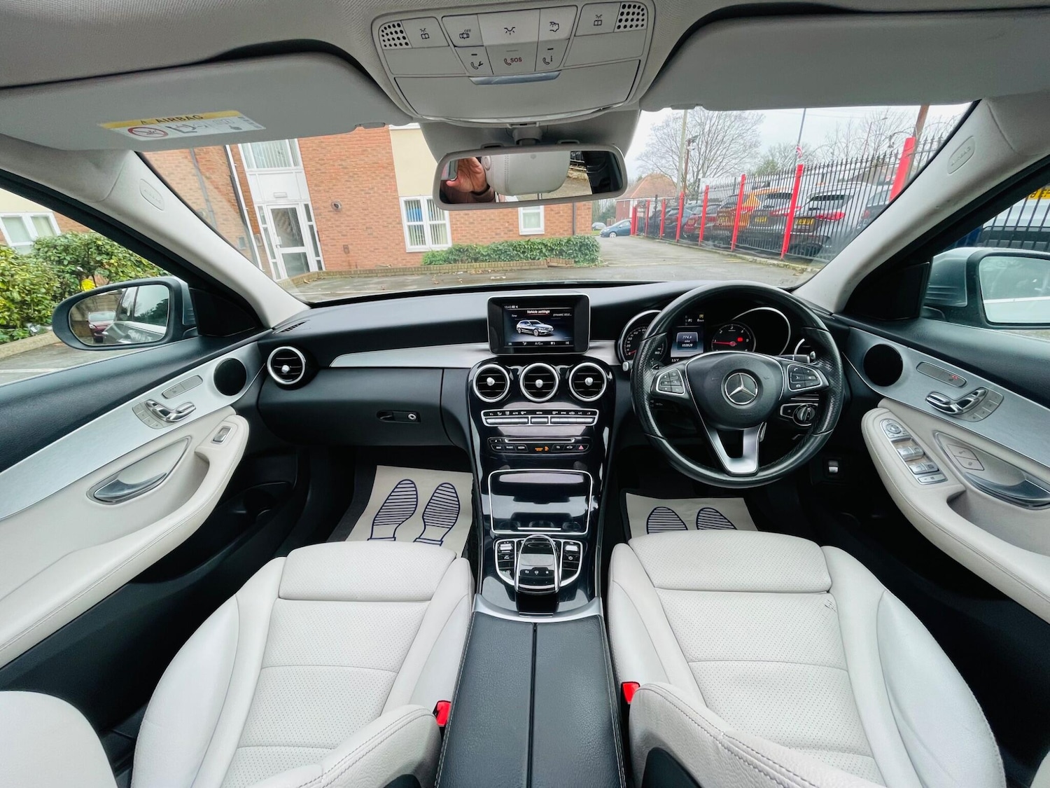 Used Mercedes-Benz C Class 2016 for sale - 77737945: Photo 21