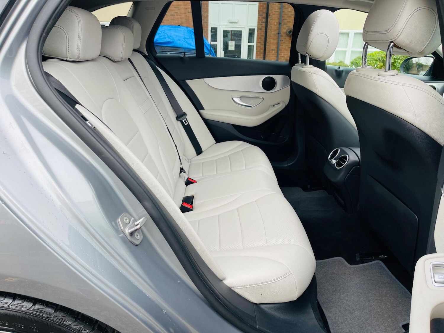 Used Mercedes-Benz C Class 2016 for sale - 77737945: Photo 23