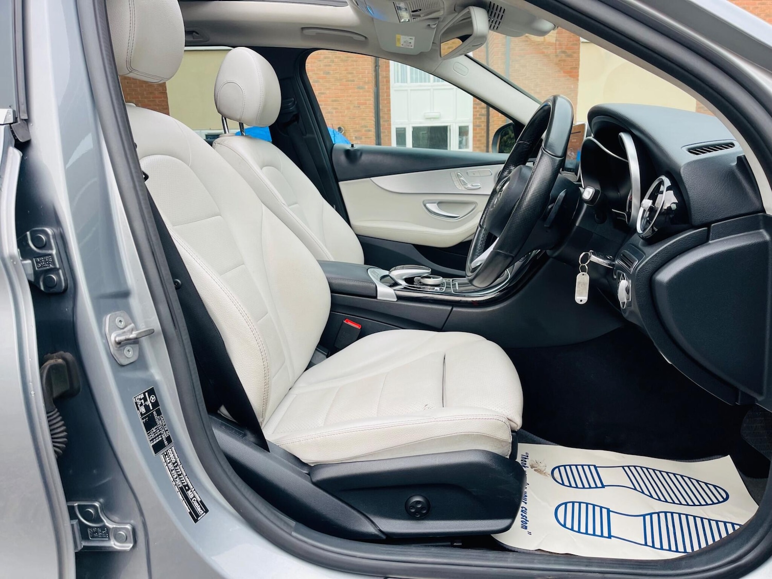 Used Mercedes-Benz C Class 2016 for sale - 77737945: Photo 39