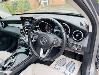 Used Mercedes-Benz C Class 2016 for sale - 77737945: Photo