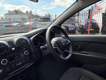 Used Dacia Sandero 2017 for sale - 78062670: Photo