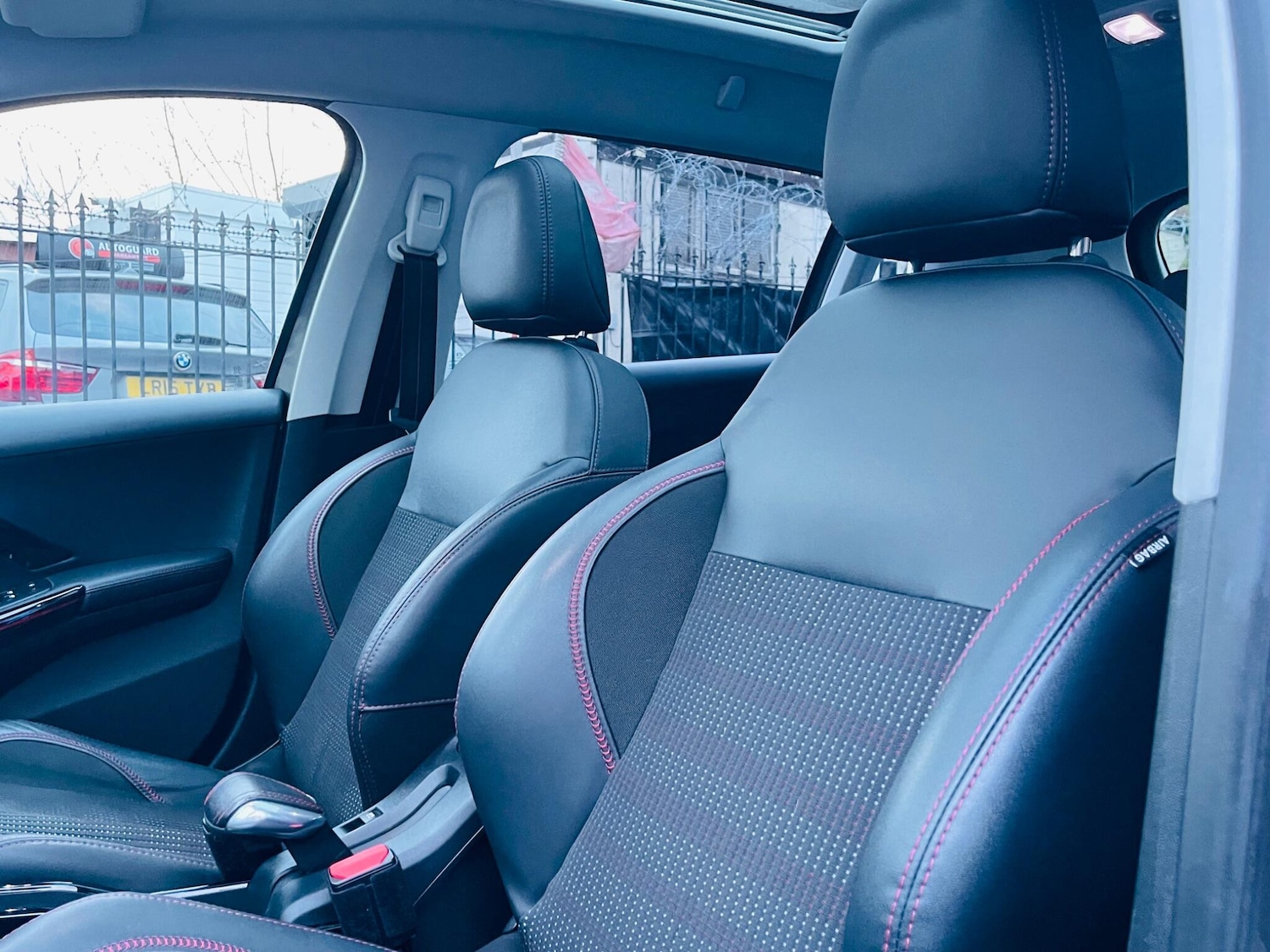 Used Peugeot 2008 2017 for sale - 77738139: Photo 17