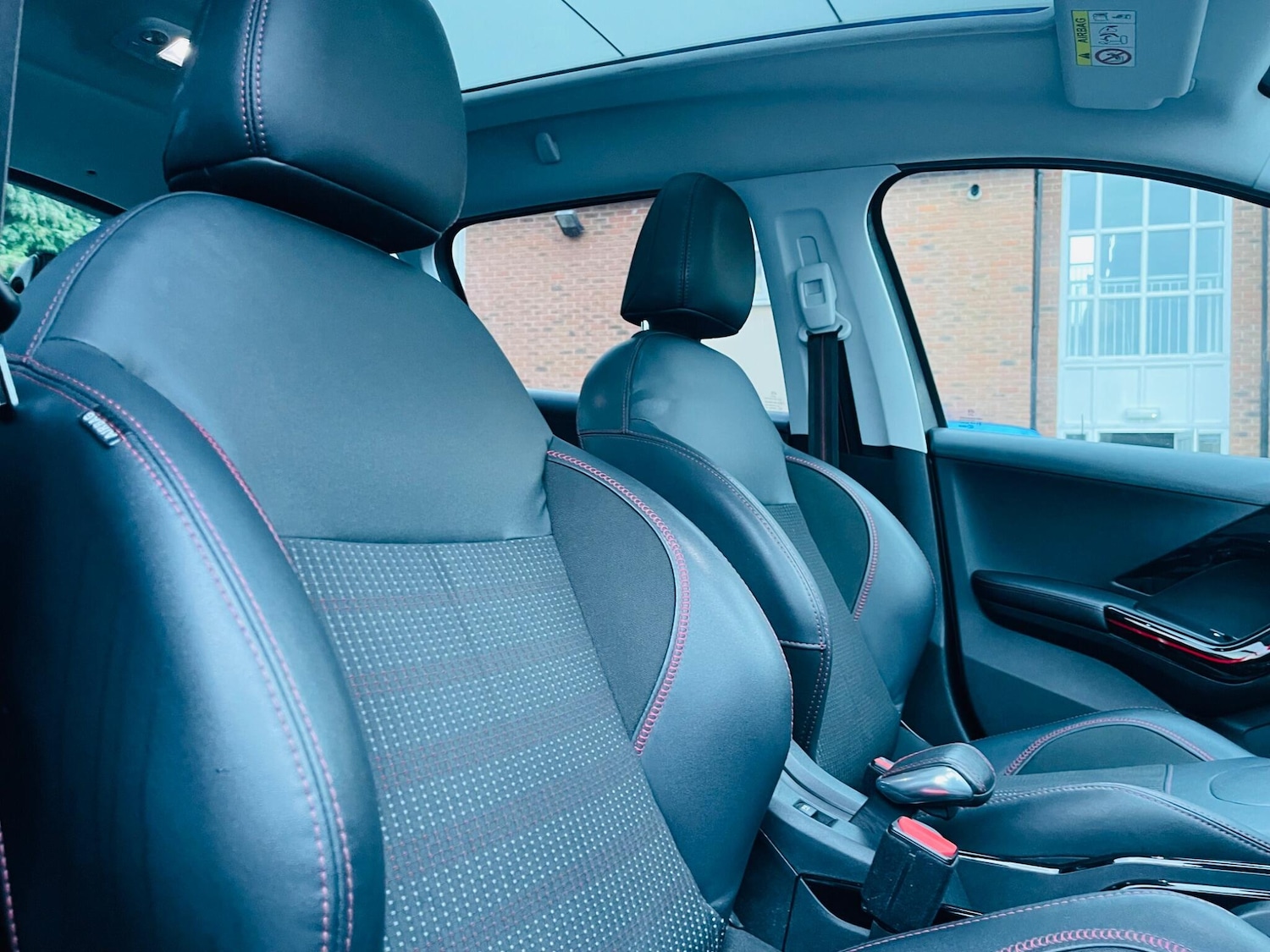 Used Peugeot 2008 2017 for sale - 77738139: Photo 19