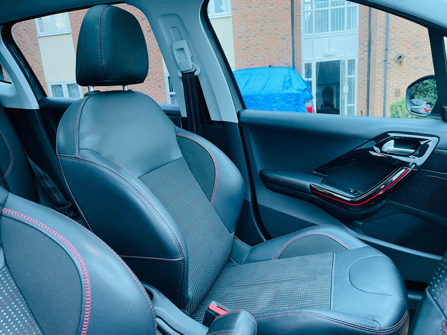 Used Peugeot 2008 2017 for sale - 77738139: Photo 33