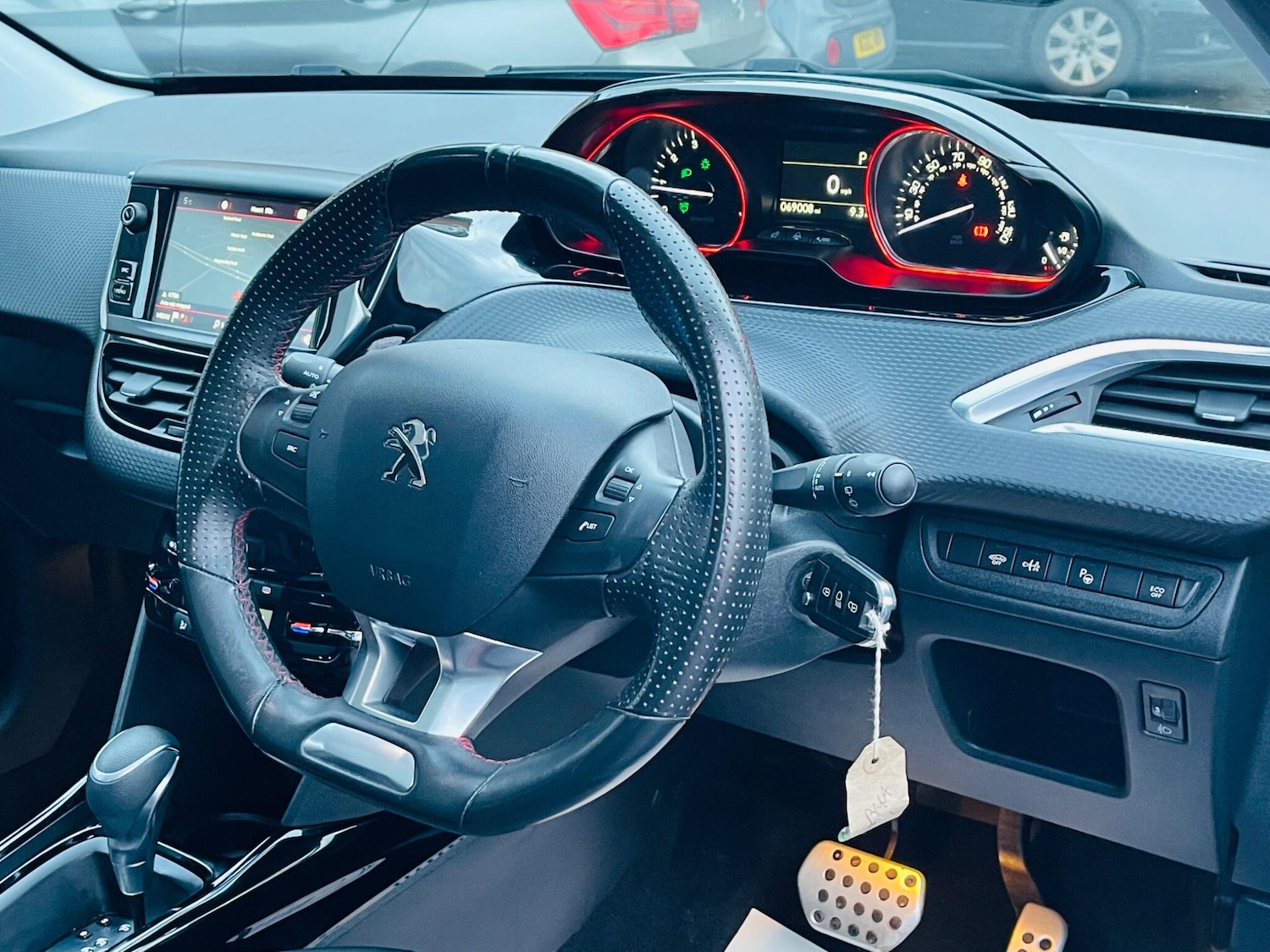 Used Peugeot 2008 2017 for sale - 77738139: Photo 35