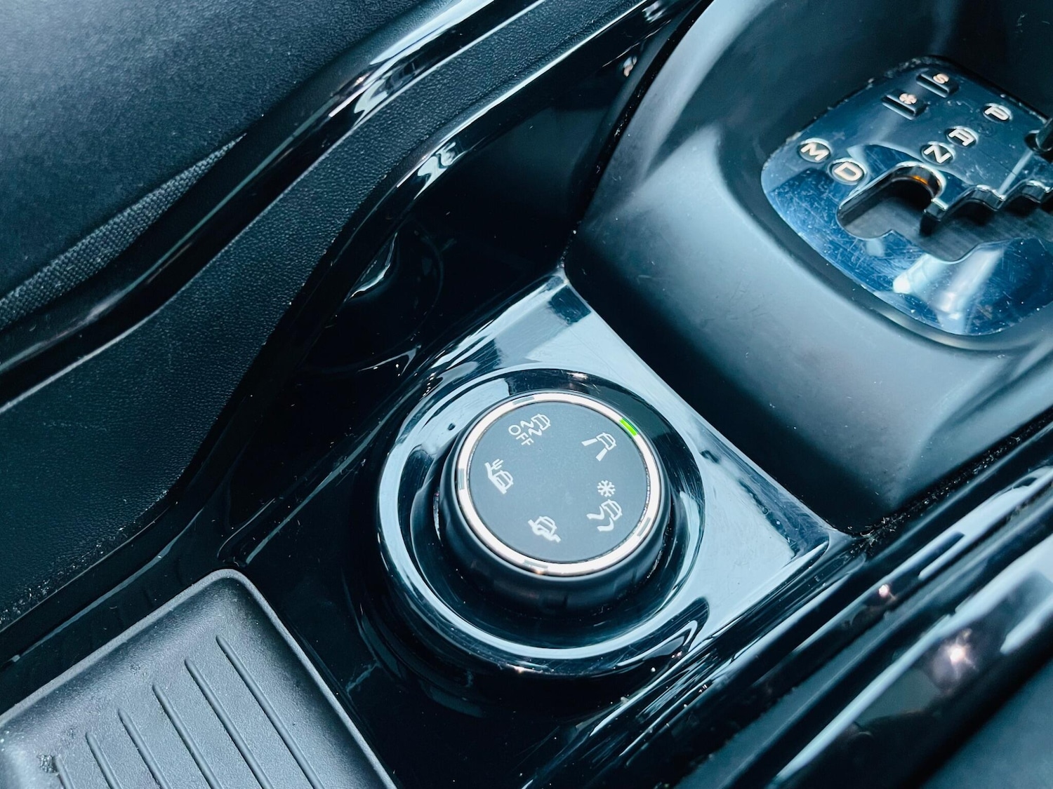 Used Peugeot 2008 2017 for sale - 77738139: Photo 36