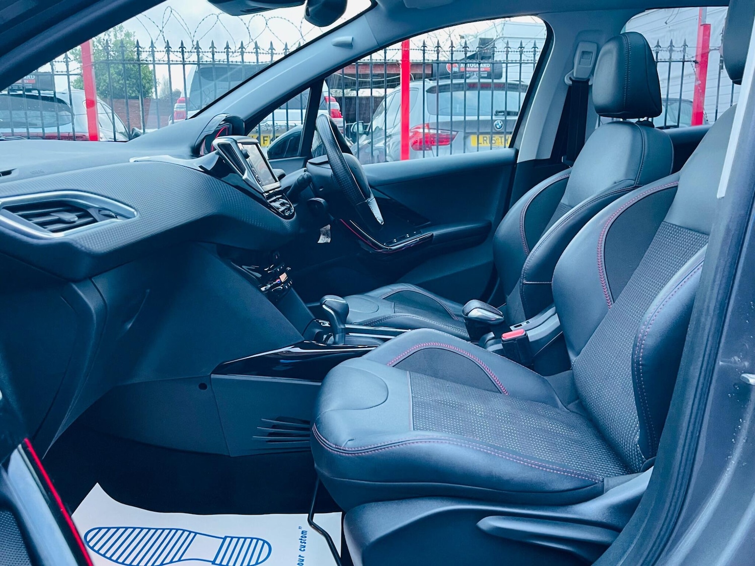 Used Peugeot 2008 2017 for sale - 77738139: Photo 37