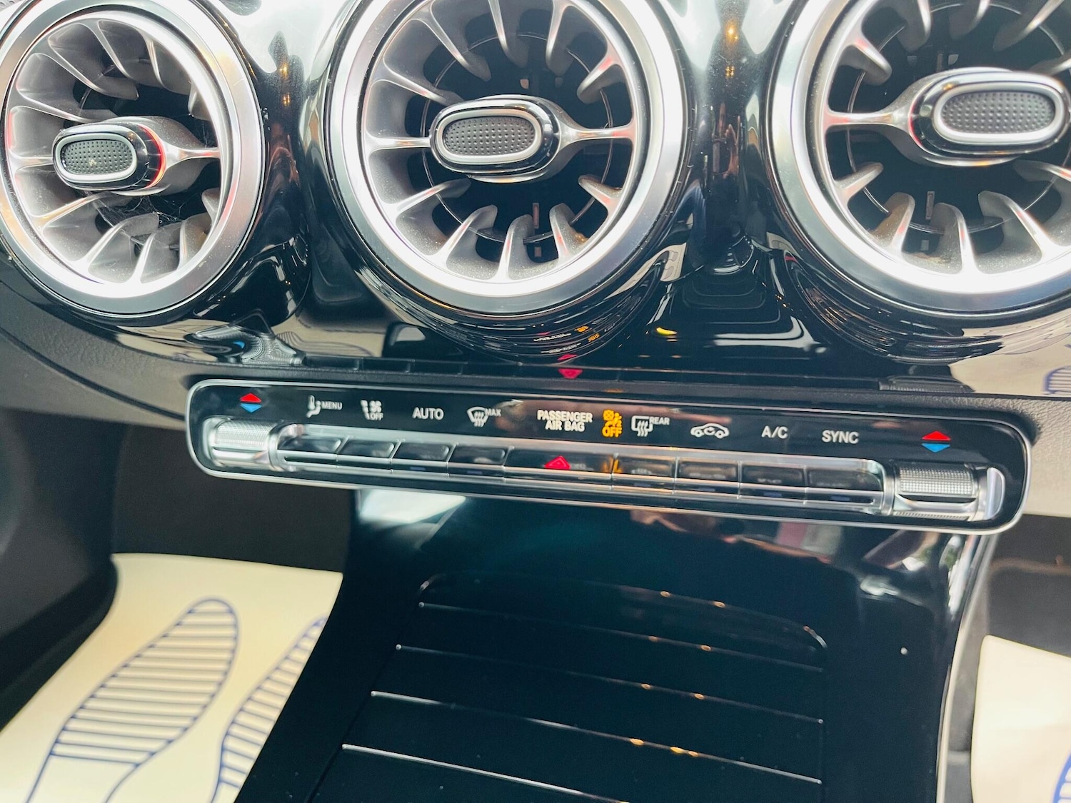 Used Mercedes-Benz A-Class for sale - 77738446: Photo 18