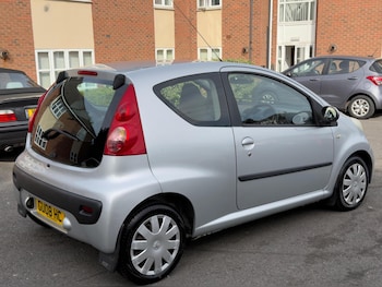 Used Peugeot 107 2008 for sale - 78481352: Photo