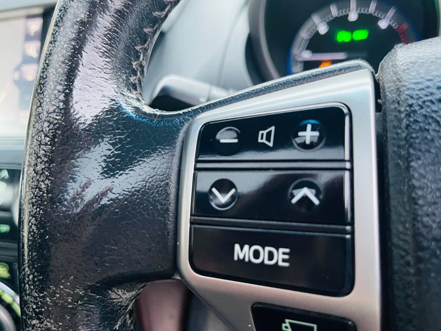 Used Toyota Land Cruiser 2014 for sale - 77738216: Photo 39