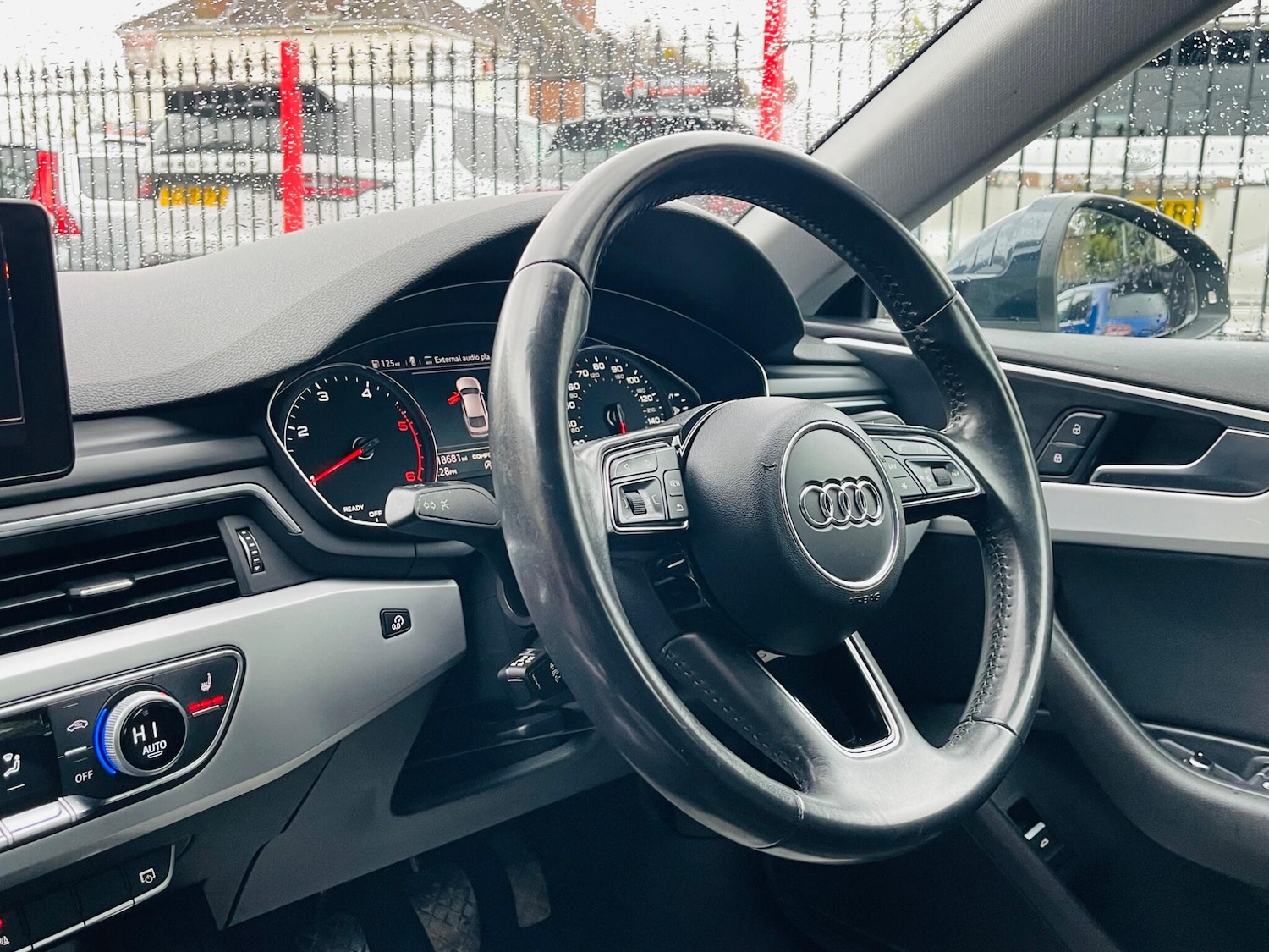 Used Audi A5 2017 for sale - 77738337: Photo 4