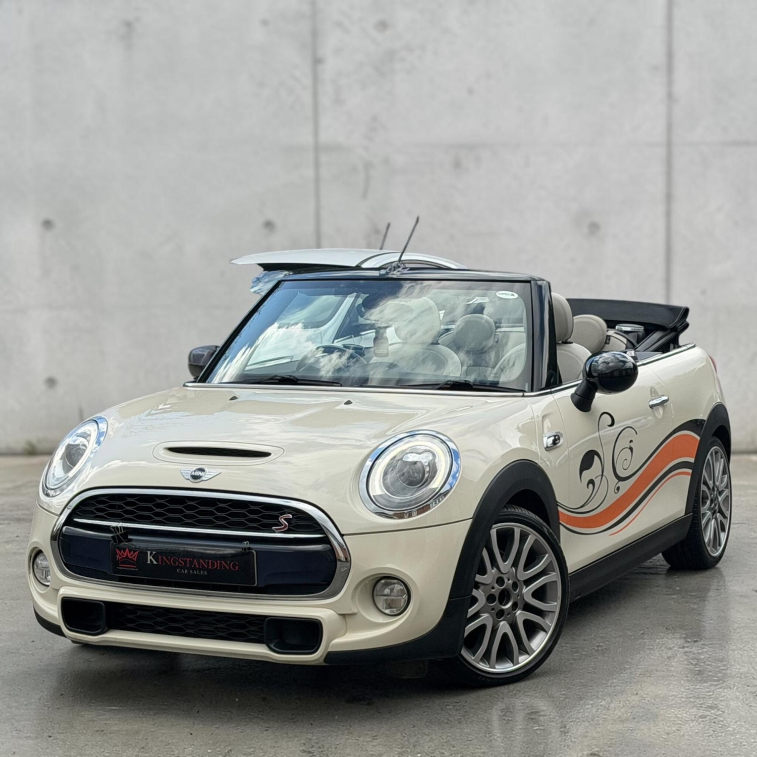 Used MINI Convertible 2016 for sale - 78170654: Photo 26