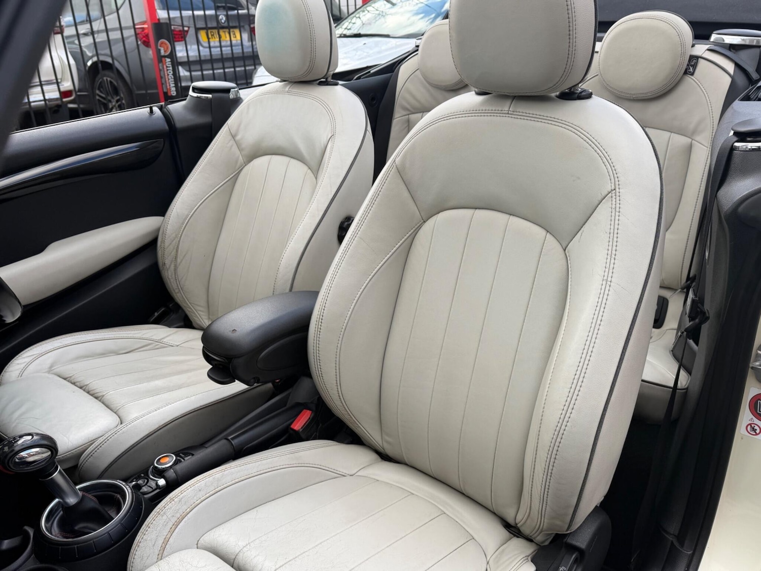 Used MINI Convertible 2016 for sale - 78170654: Photo 39