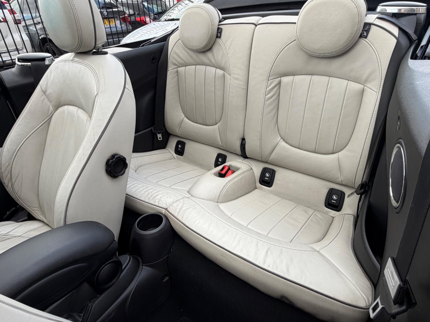 Used MINI Convertible 2016 for sale - 78170654: Photo 6