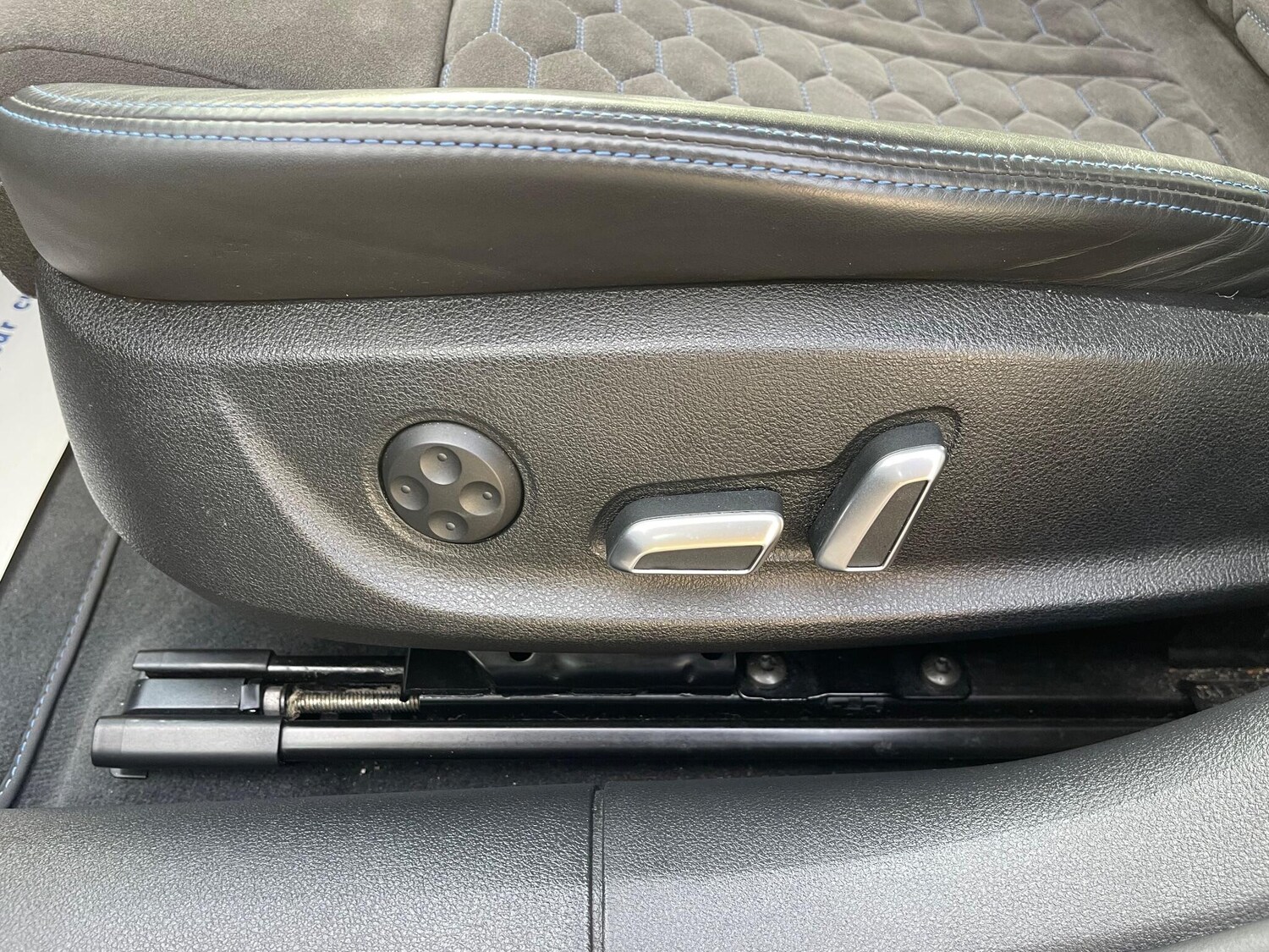 Used Audi RS6 2016 for sale - 77737954: Photo 57