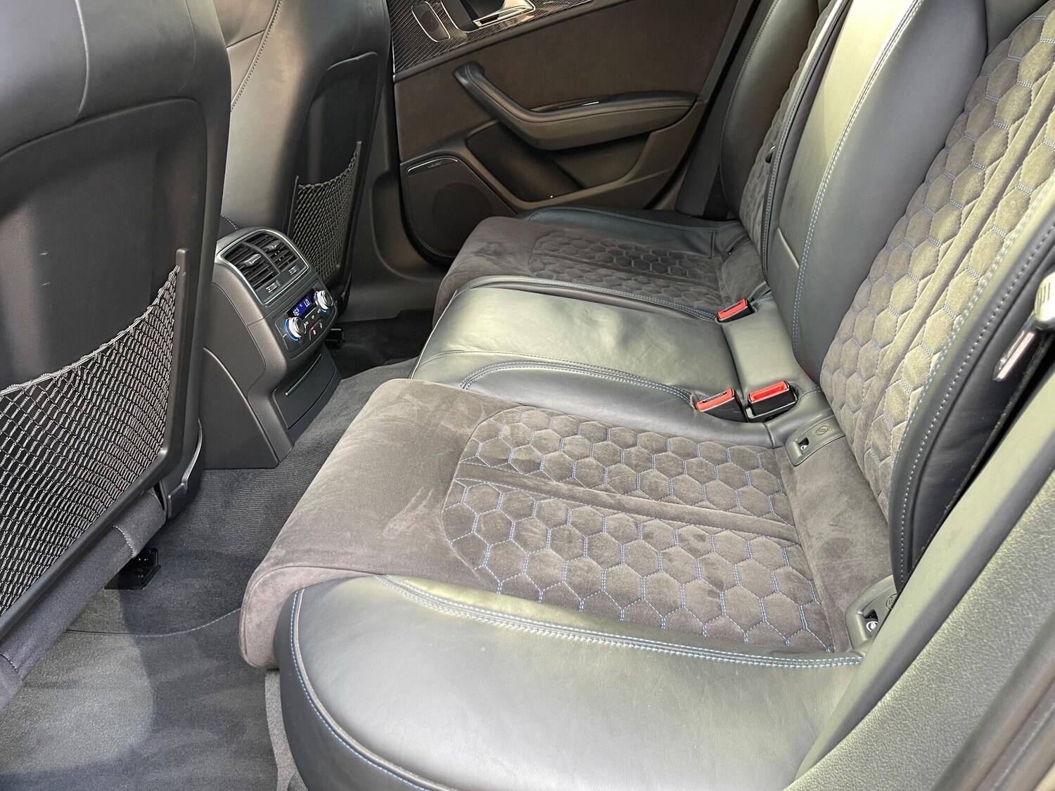 Used Audi RS6 2016 for sale - 77737954: Photo 58