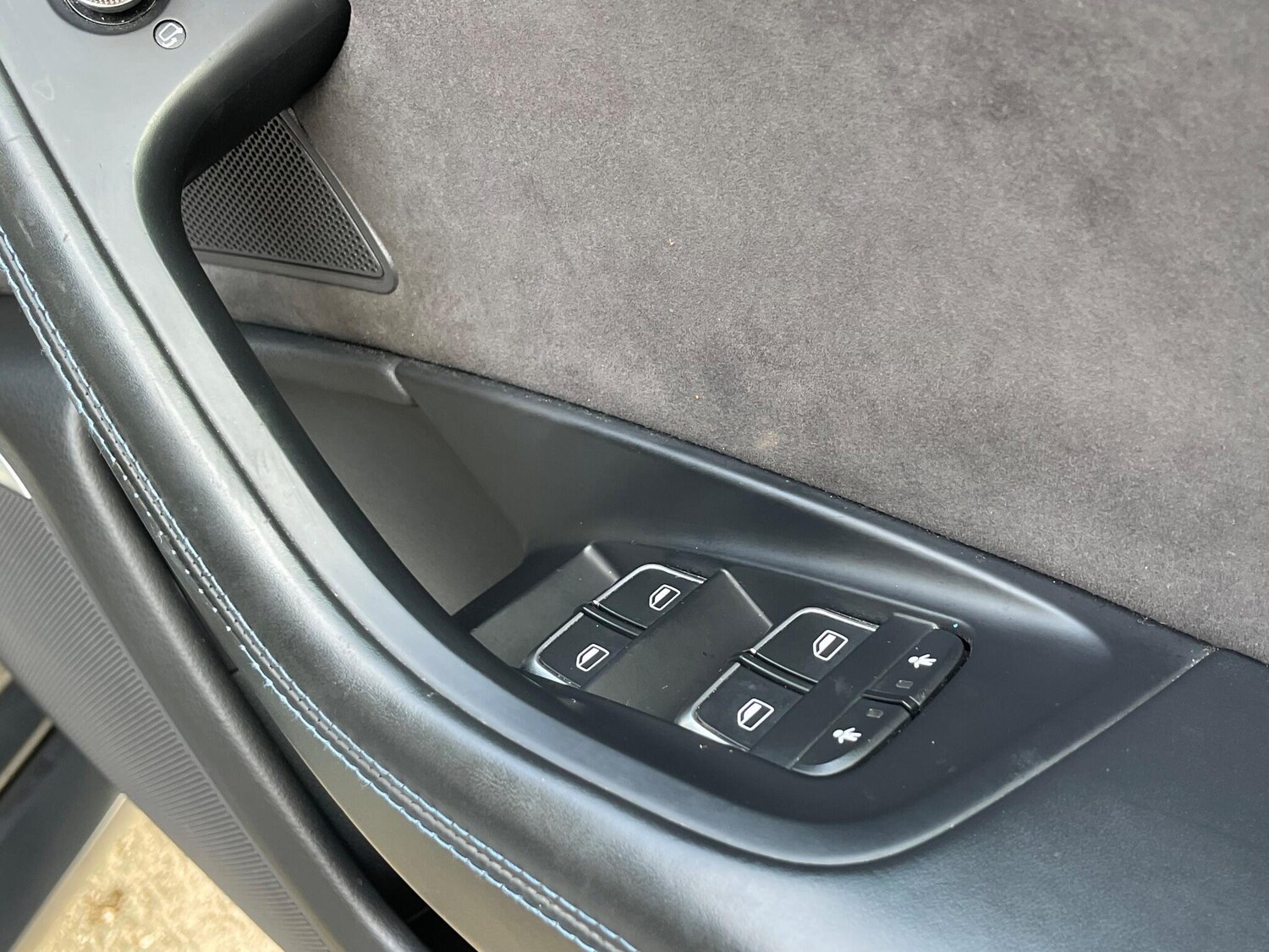 Used Audi RS6 2016 for sale - 77737954: Photo 66