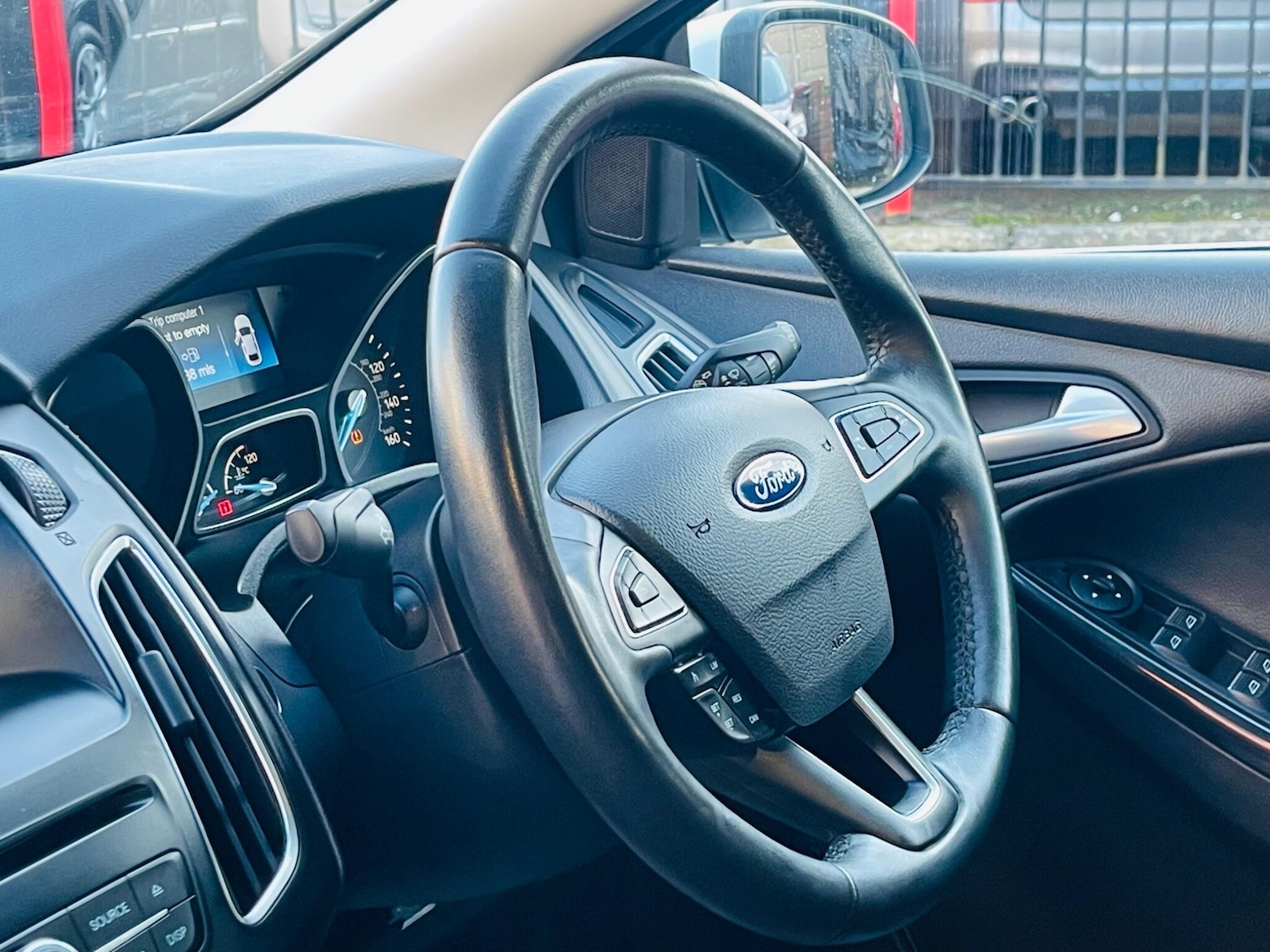 Used Ford Focus 2016 for sale - 77738132: Photo 4