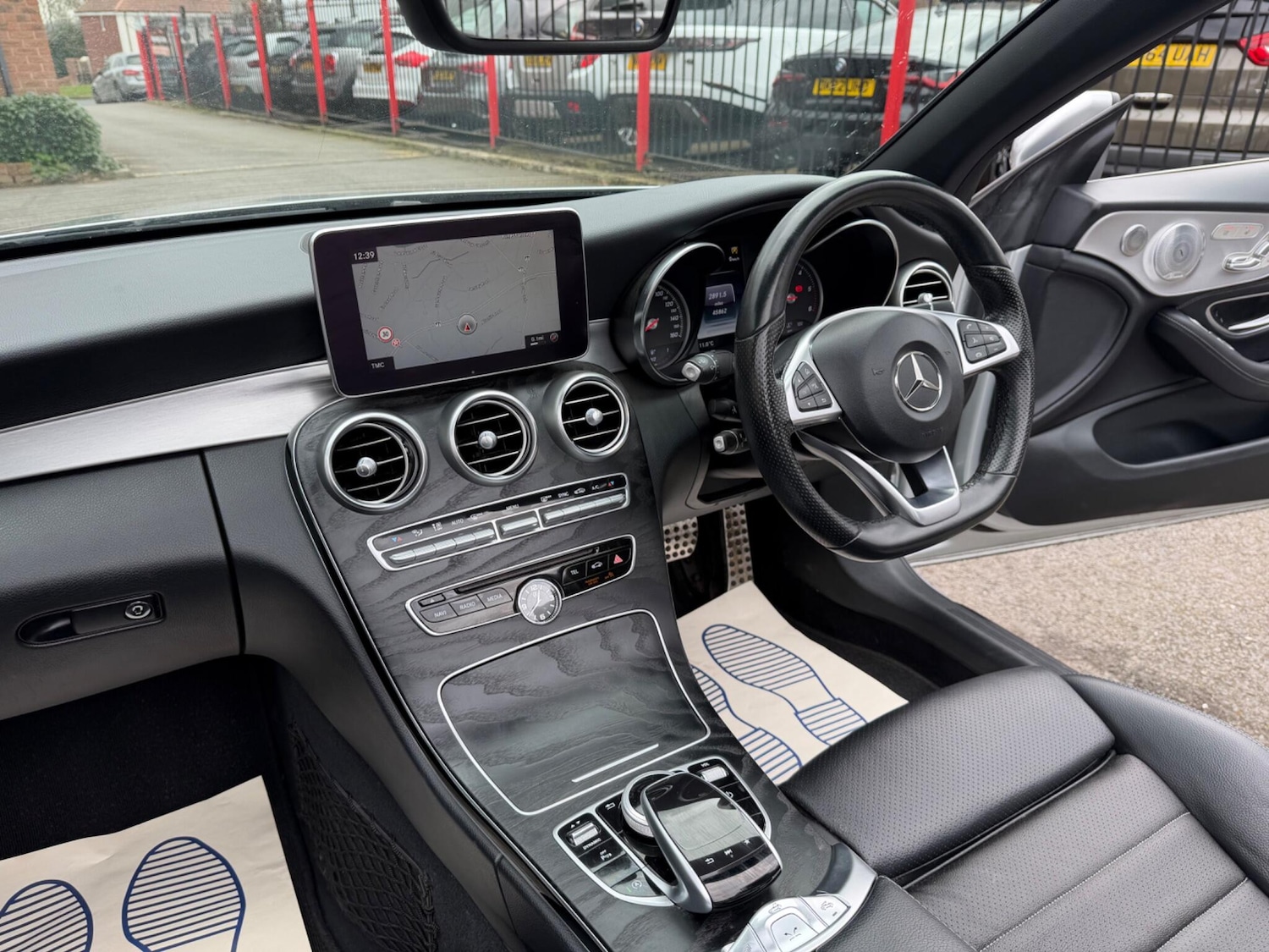 Used Mercedes-Benz C Class 2018 for sale - 78007317: Photo 17