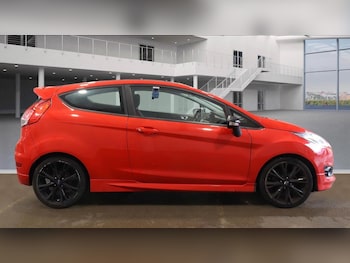 Used Ford Fiesta 2015 for sale - 78157449: Photo