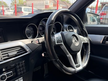 Used Mercedes-Benz C Class 2013 for sale - 79224338: Photo