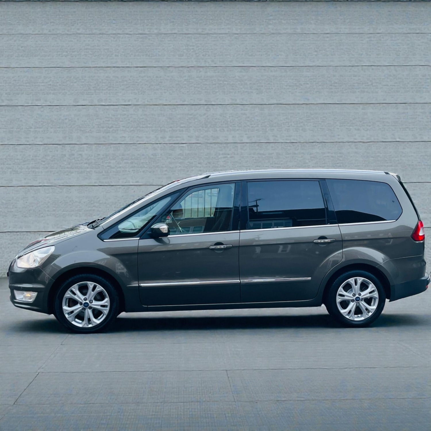 Used Ford Galaxy 2014 for sale - 77737926: Photo 28