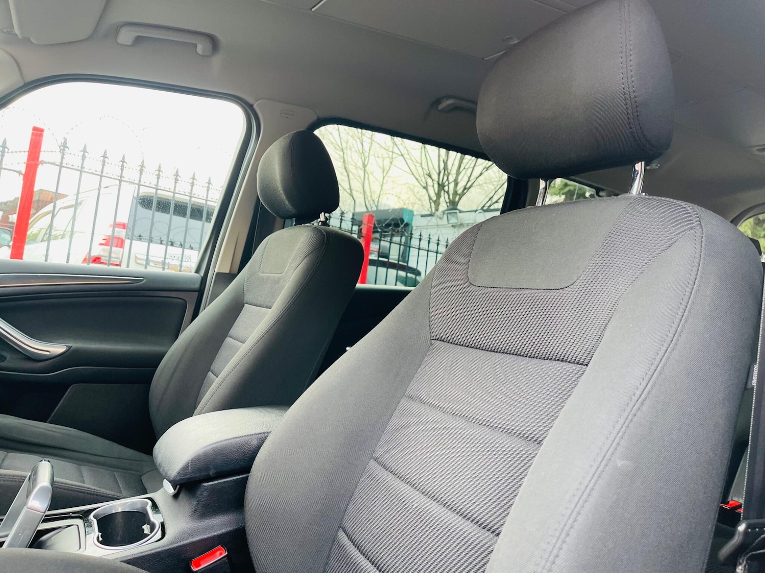 Used Ford Galaxy 2014 for sale - 77737926: Photo 37