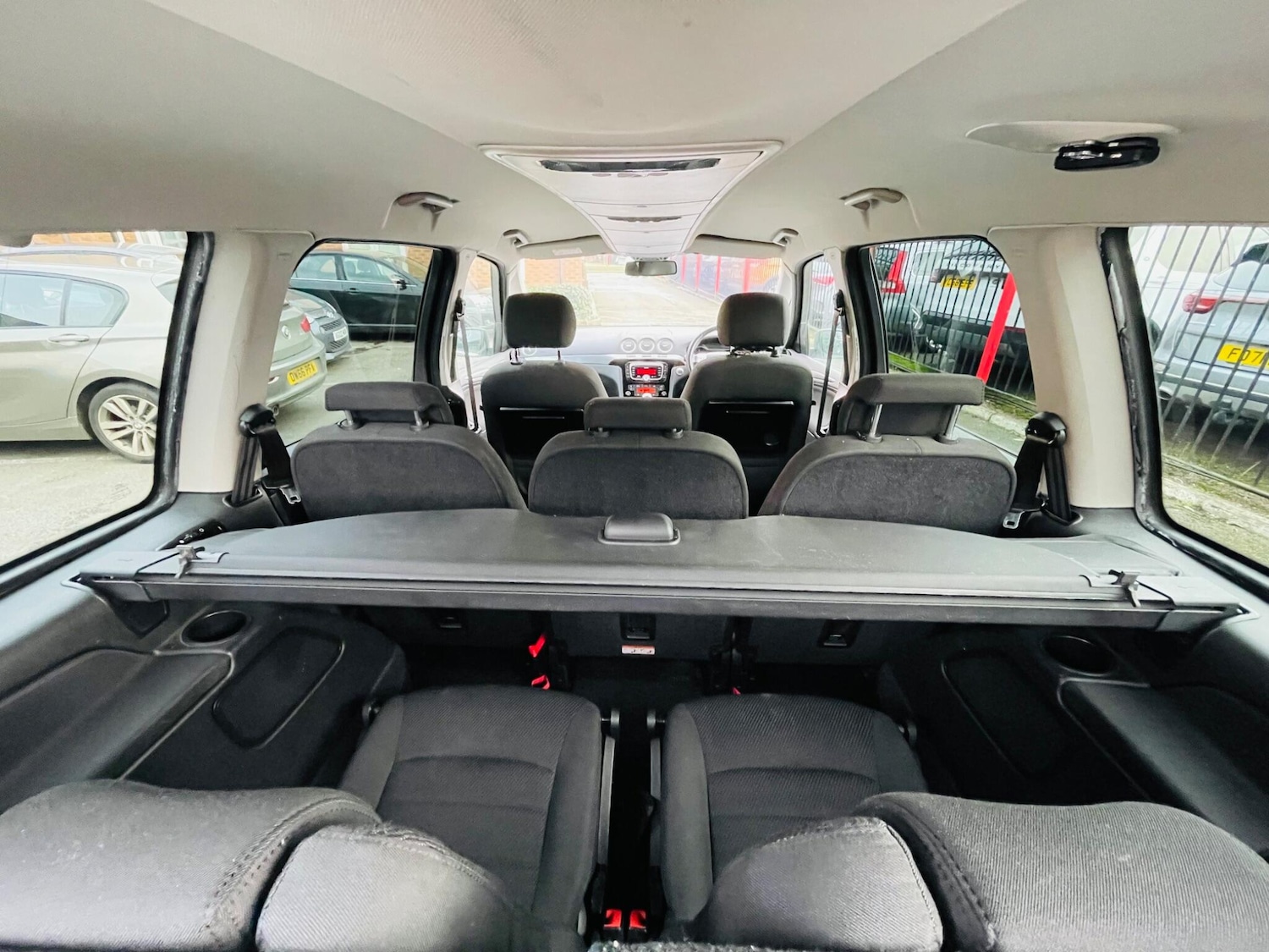 Used Ford Galaxy 2014 for sale - 77737926: Photo 46