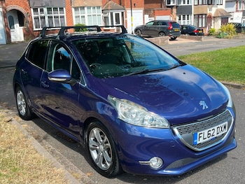 Used Peugeot 208 2012 for sale - 79061536: Photo