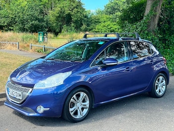 Used Peugeot 208 2012 for sale - 79061536: Photo