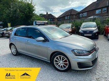 Used Volkswagen Golf 2015 for sale - 79212552: Photo