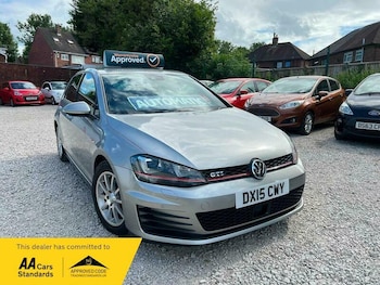 Used Volkswagen Golf 2015 for sale - 79212552: Photo