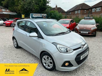 Used Hyundai i10 2016 for sale - 79108272: Photo