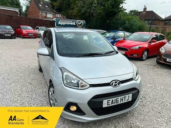 Used Hyundai i10 2016 for sale - 79108272: Photo