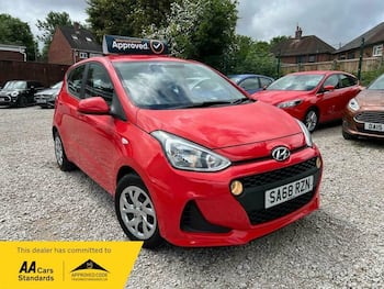 Used Hyundai i10 2018 for sale - 79780390: Photo