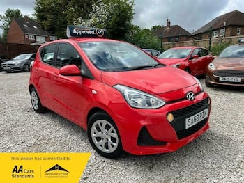 Used Hyundai i10 2018 for sale - 79780390: Photo