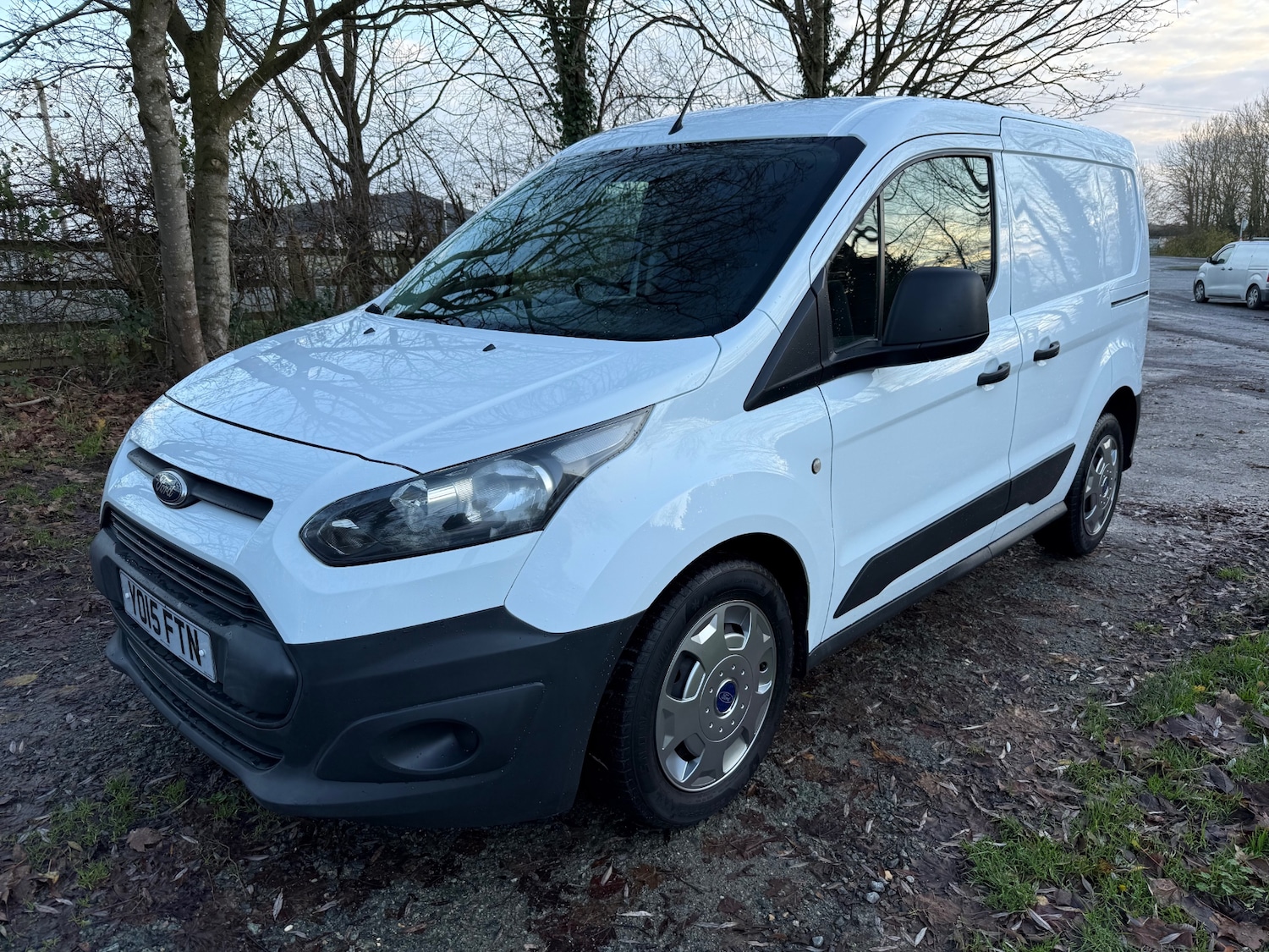 Used Ford Transit Connect 2015 for sale - 76881621: Photo 2