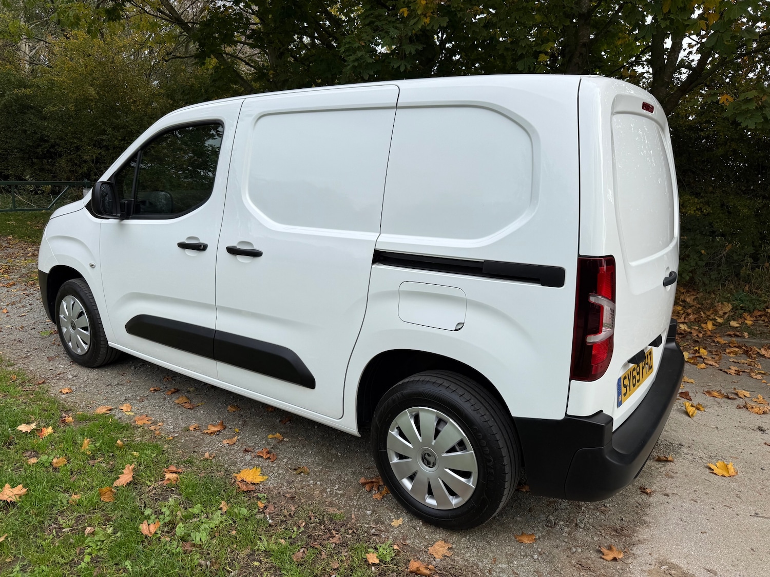 Used Vauxhall Combo 2019 for sale - 76272782: Photo 3