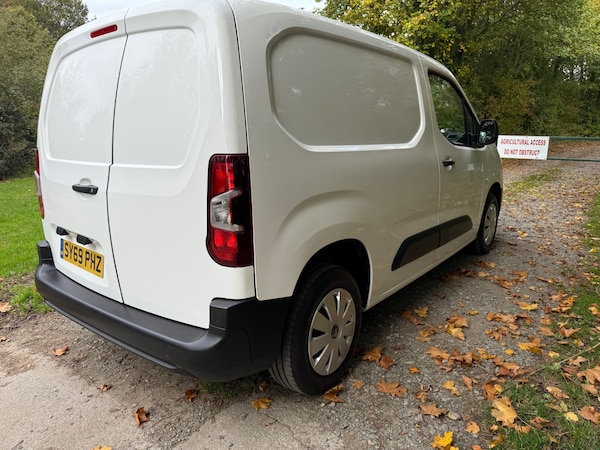 Used Vauxhall Combo 2019 for sale - 76272782: Photo 4