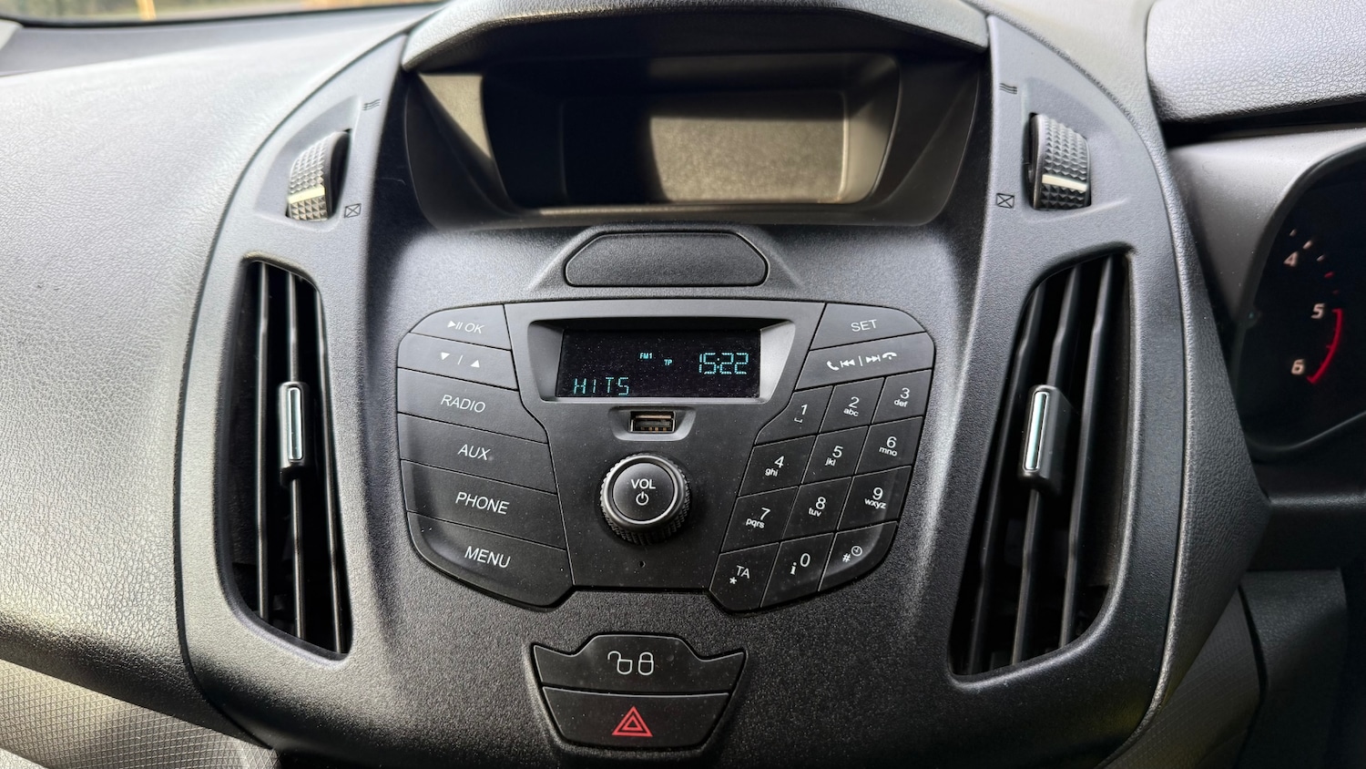 Used Ford Transit Connect 2016 for sale - 77487315: Photo 10