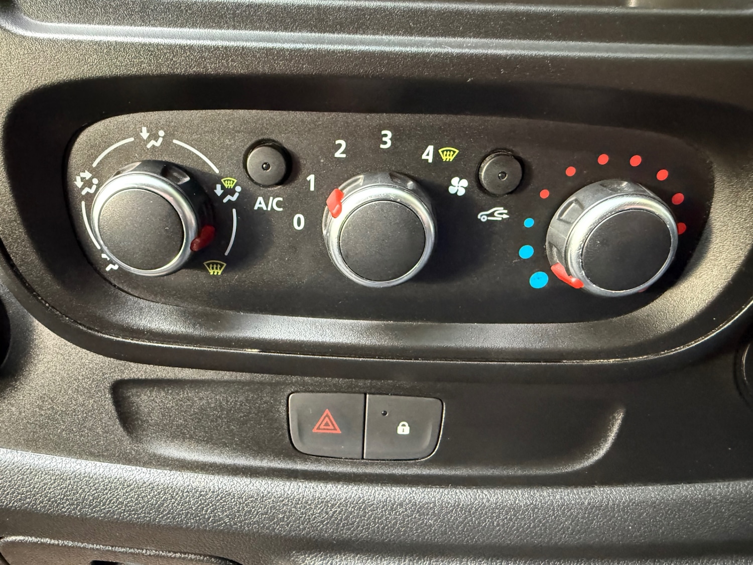 Used Renault Trafic 2021 for sale - 77124244: Photo 12