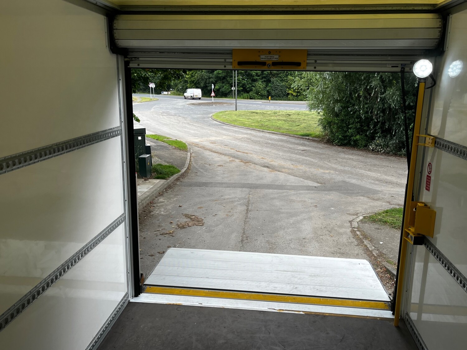 Vehicle 21