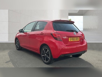 Used Toyota Yaris 2016 for sale - 79141441: Photo